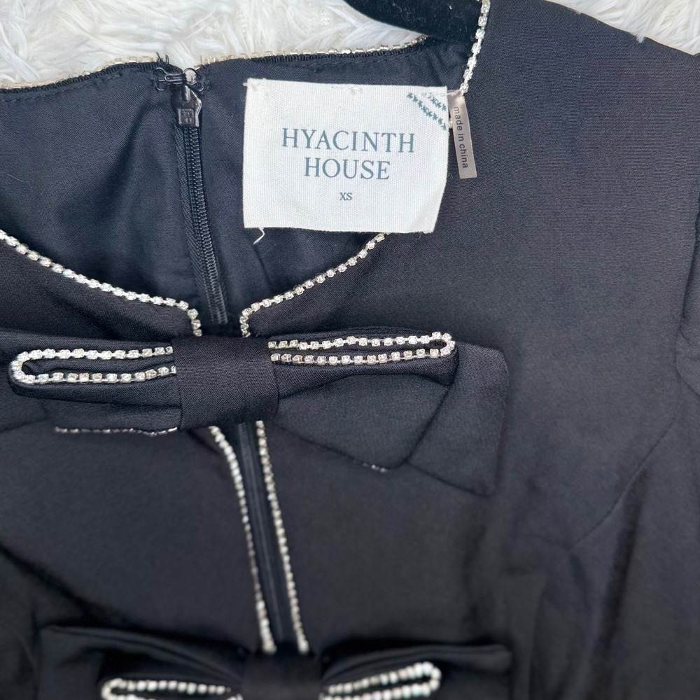 NWT Hyacinth House Tuckernuck Blair Black Bow Rhinestone Mini Dress XS - Picture 3 of 7